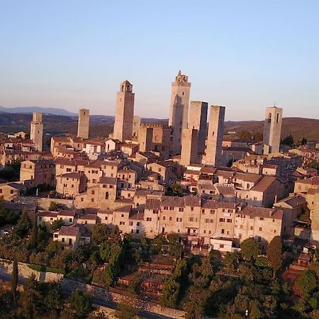 Castello Di Fulignano Ottone Superior Apartment Σαν Τζιμινιάνο Εξωτερικό φωτογραφία