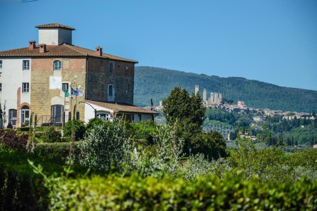 Castello Di Fulignano Ottone Superior Apartment Σαν Τζιμινιάνο Εξωτερικό φωτογραφία