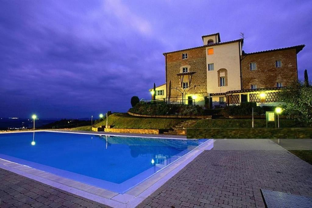 Castello Di Fulignano Ottone Superior Apartment Σαν Τζιμινιάνο Εξωτερικό φωτογραφία